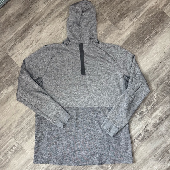 Lululemon Men’s Textured Tech Hoodie Size XL gray - Picture 5 of 6